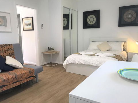 M207 West Perth Studio Apartment Near Kings Park - Yamba Accommodation 1