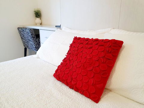 M4 West Perth Studio Apartment Near Kings Park - Yamba Accommodation 0