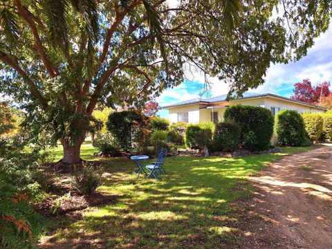 Marnita Farmhouse At Golden Grove Estate Winery - Yamba Accommodation 1