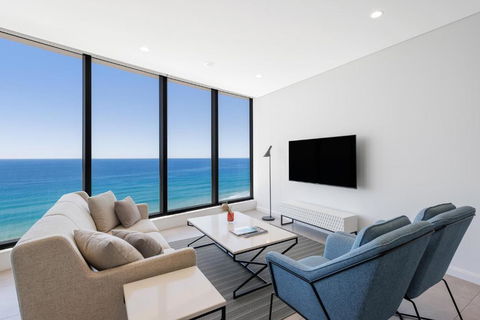 Meriton Suites Surfers Paradise - Yamba Accommodation 2
