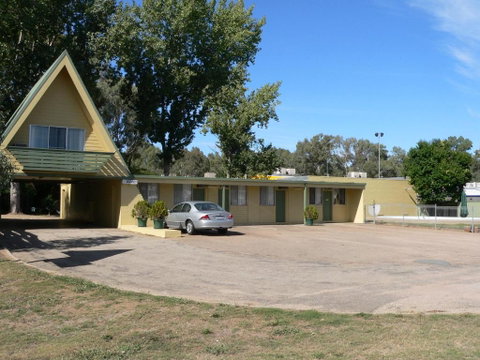 Millers Cottage Motel - Yamba Accommodation 2