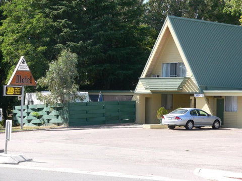 Millers Cottage Motel - Yamba Accommodation 0