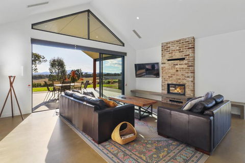 Mayple Peaks - Yamba Accommodation 1