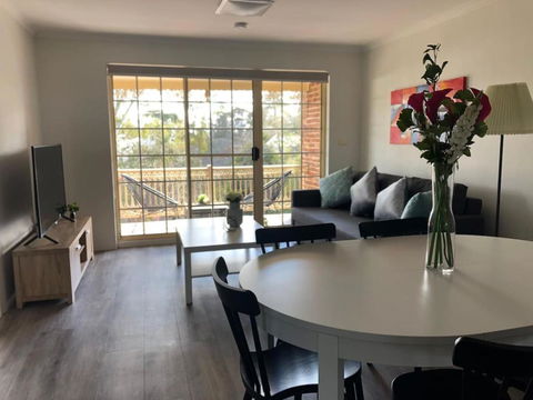 Modern 2BR Apartment With Parking - Yamba Accommodation 0