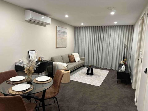 Modern Griffith Apartment - Yamba Accommodation 2
