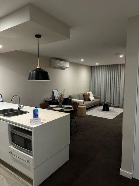 Modern Griffith Apartment - Yamba Accommodation 1