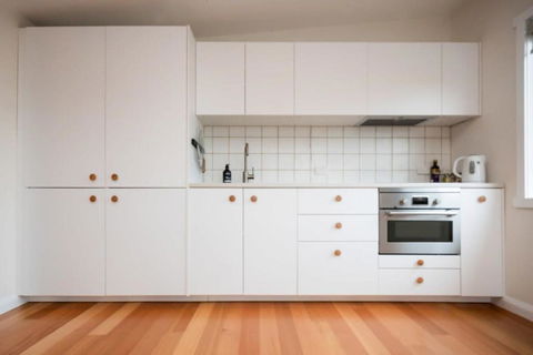 Modern Self Contained Unit Views Parking And WiFi - Yamba Accommodation 2