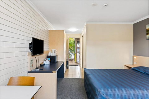 Morayfield Tavern - Yamba Accommodation 0