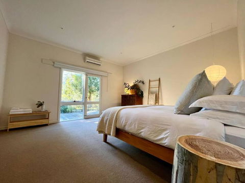 Mountain Views In Vesper Victoria - Yamba Accommodation 0