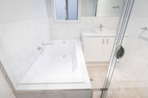 Mt Baker Home:10km To Hahndorf - Yamba Accommodation 3