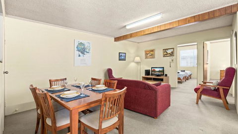 Myee Court - Yamba Accommodation 2