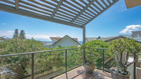 Namanula Unit 2 - Yamba Accommodation 0