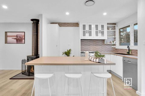 Natuna Lakeside Retreat - Yamba Accommodation 2