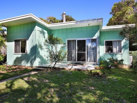 Nest I Pet Friendly I 2 Min Walk To Beach - Yamba Accommodation 2