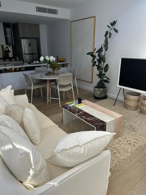 New & Modern Loft 1bd W/Pool&Gym - Yamba Accommodation 0