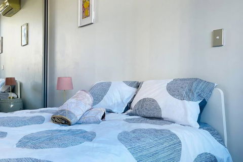New Comfy Stylish Apt In Rhodes Next To Train N Shopping Center - Yamba Accommodation 2