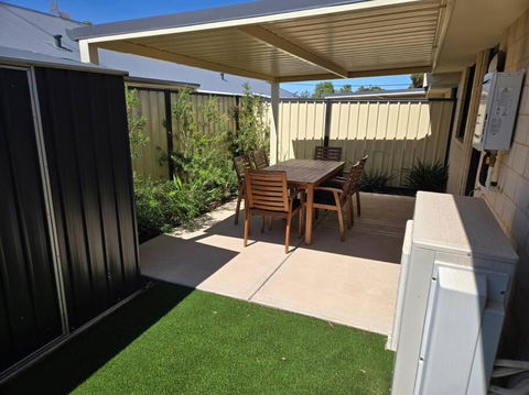New Unit On Oswald - Yamba Accommodation 1