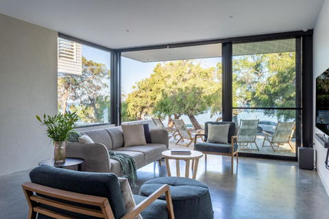 Novella I Private Properties - Yamba Accommodation 2