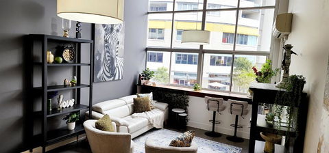 NYC Loft Brisbane, Free Parking! - Yamba Accommodation 2