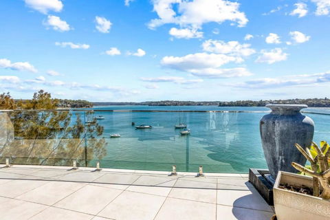 Ocean Front Luxury The Lambeth Walk - Yamba Accommodation 0