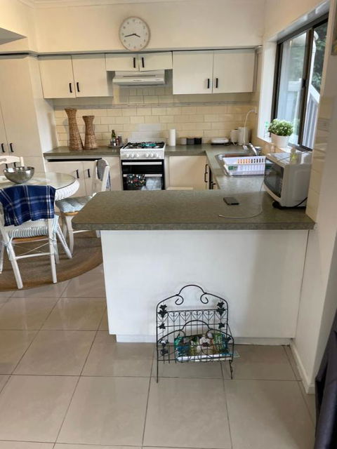 OCEAN GET AWAY - Yamba Accommodation 0