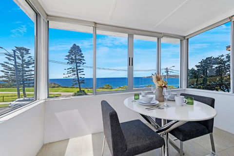 Ocean View 1 Bedroom Private Apartment Next To Maroubra Beach - Yamba Accommodation 0
