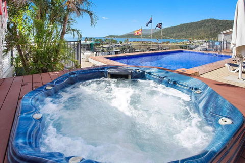 OCEAN VIEWS 10A - Yamba Accommodation 0