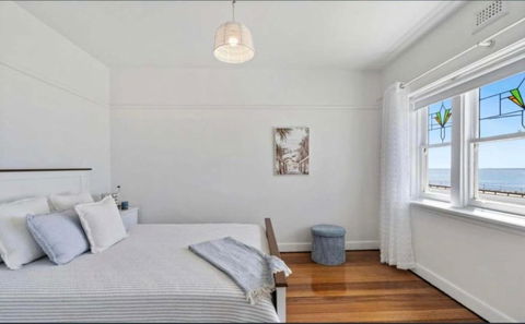 Ocean Views & City Convenience Perfect Getaway - Yamba Accommodation 3