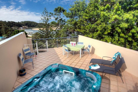 Oceanview 6 With Rooftop Terrace & Spa - Yamba Accommodation 0