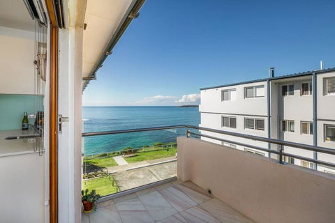 On The Esplanade - Close To Beach & Cronulla Mall With Aircon - Yamba Accommodation 0