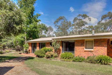 On The River, Porepunkah - Bright VIC - Yamba Accommodation 2
