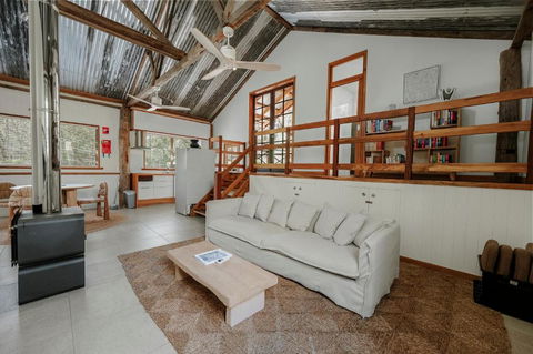 Orchard Cottage - Quiet Farm Escape - Yamba Accommodation 0