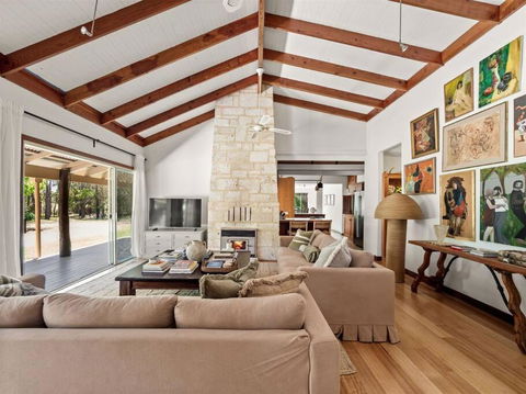 Orchard Homestead Countryside Retreat - Yamba Accommodation 0