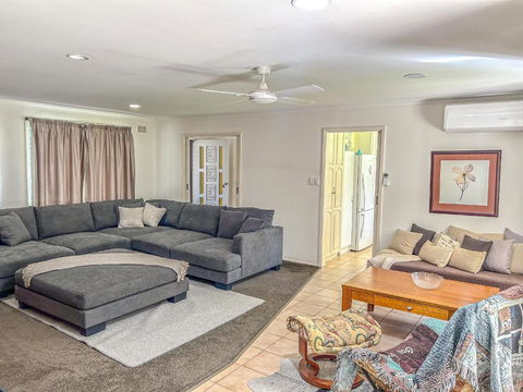 Ovens Valley Retreat - Yamba Accommodation 2