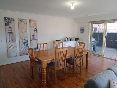 Parkway Place B&B - Yamba Accommodation 3