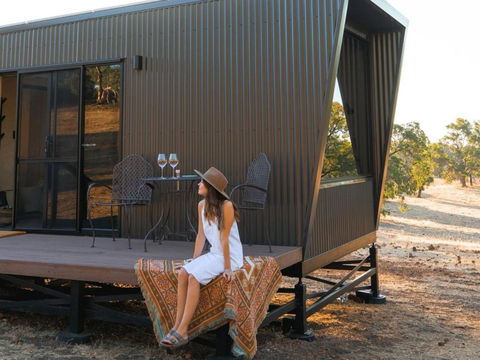 Patrick The Tiny Cabin In Chittering - Yamba Accommodation 1