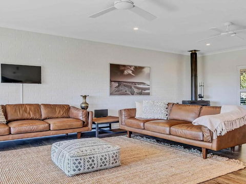 Pauls Farmhouse - Yamba Accommodation 1