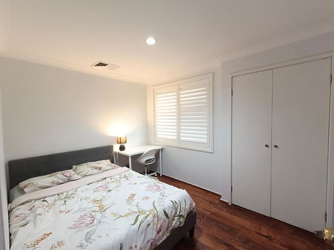 Peaceful Room In Modern Baulkham Hills Home - BH3 - Yamba Accommodation 0