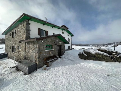 Peer Gynt Ski Lodge - Yamba Accommodation 0