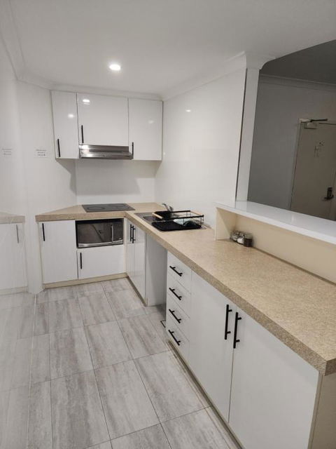 PERTH CBD APARTMENTS - Yamba Accommodation 3