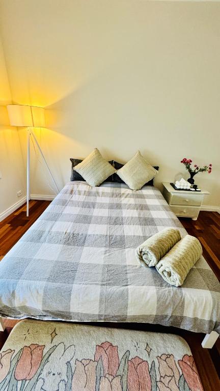 Perfect Peacefully Room In Melbourne - Yamba Accommodation 1