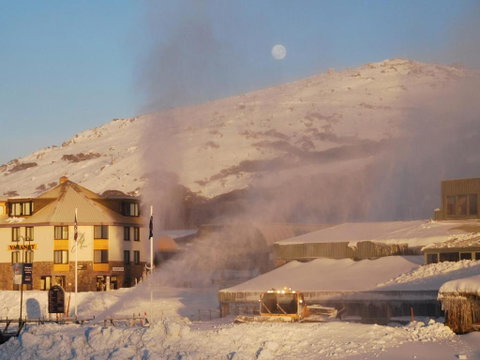 Perisher Manor Hotel - Yamba Accommodation 3