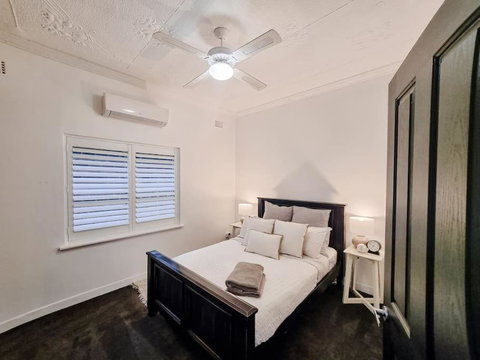 Peters Rest Central Wagga - Yamba Accommodation 0