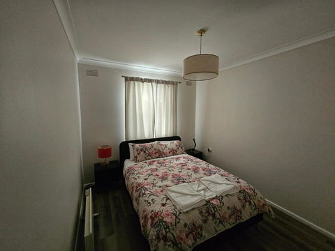 Phoenix House - Yamba Accommodation 3