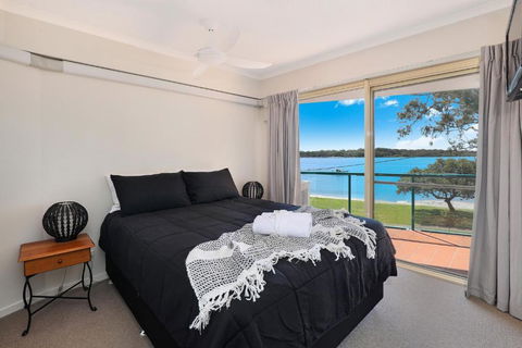 PICNIC7- PICTURE PERFECT PICNIC POINT - Yamba Accommodation 2