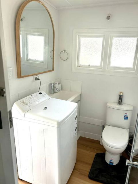 Pine Cottage - Yamba Accommodation 2
