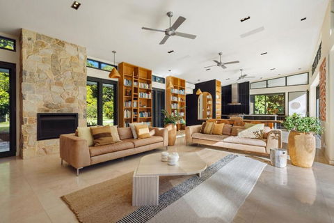 Pine Mountain - Yamba Accommodation 2