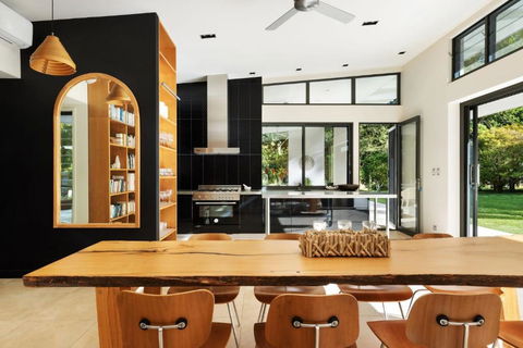 Pine Mountain - Yamba Accommodation 3