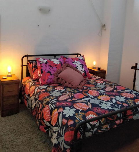 Pips On Mitchell - Beautiful Historic Apartment - Yamba Accommodation 1