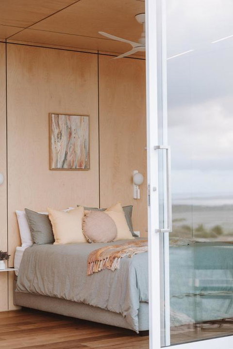 Pod-e Luxury Accommodation - Mulla Mulla - Yamba Accommodation 2